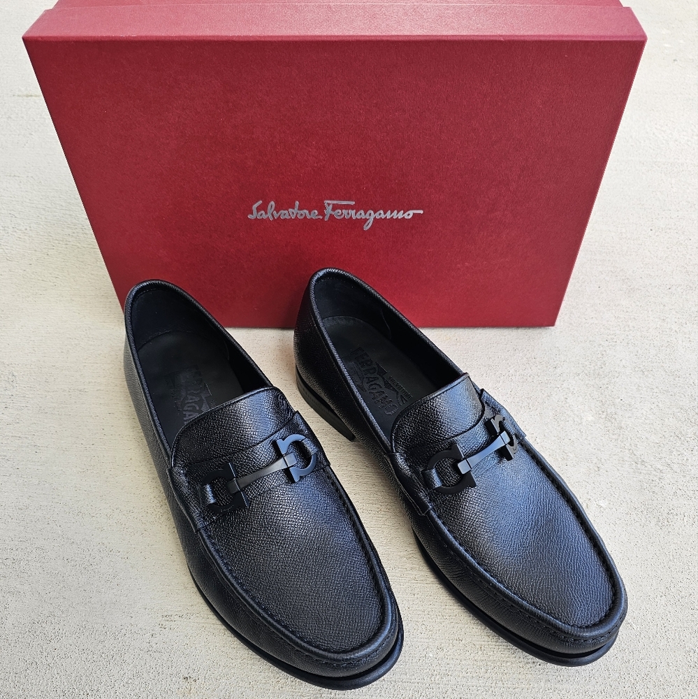 Ferragamo Men's Gancini Crown Bit Leather Loafers - Picture 16 of 16